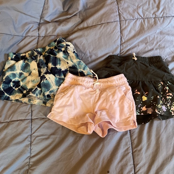 Girls Bundle - Picture 2 of 9